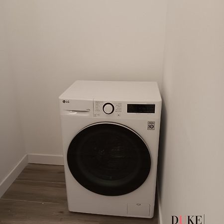 מדריד Puerta De Hierro Apartments מראה חיצוני תמונה